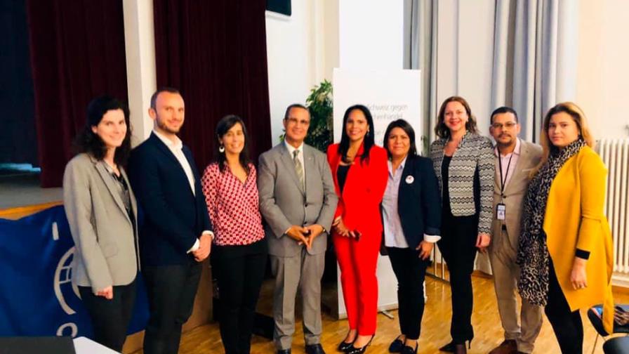 Realizan conferencia “Cero trato con la Trata” a diáspora dominicana en Suiza