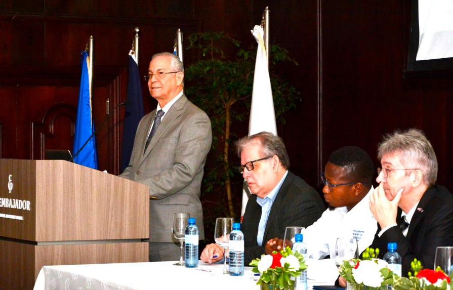 RD, Haití y sector privado coordinan acciones para prevenir la moniliasis
