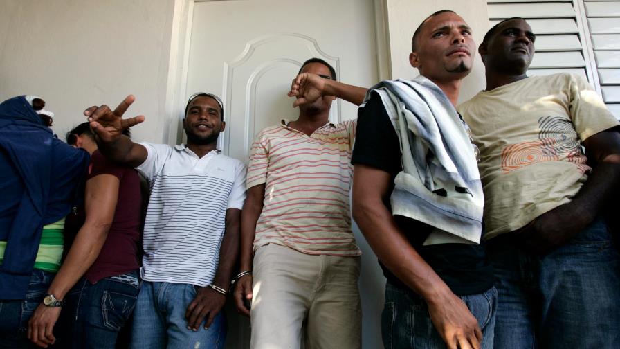 Interceptan embarcación con 11 inmigrantes en la costa Puerto Rico