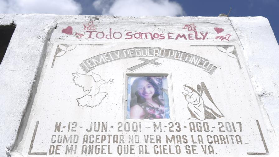 Madre de Emely Peguero: “La herida sigue abierta”; este viernes es la apelación Madre de Emely Peguero: “La herida sigue abierta”; este viernes es la apelación