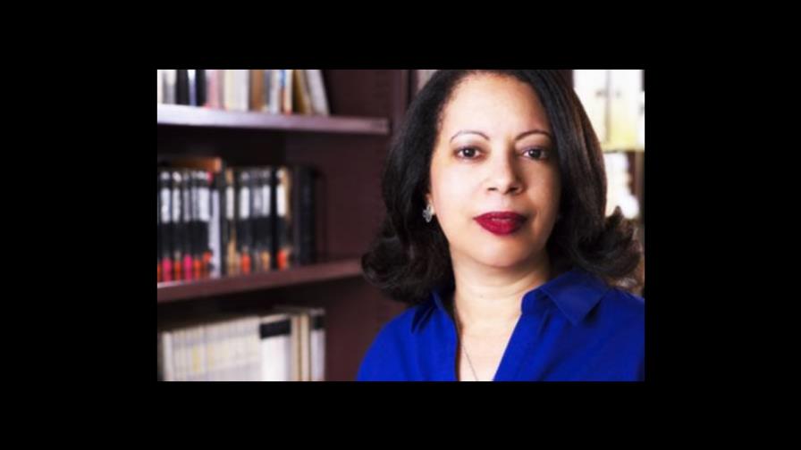 Presidente Medina felicita a Emilia Pereyra por su Premio Nacional de Periodismo 