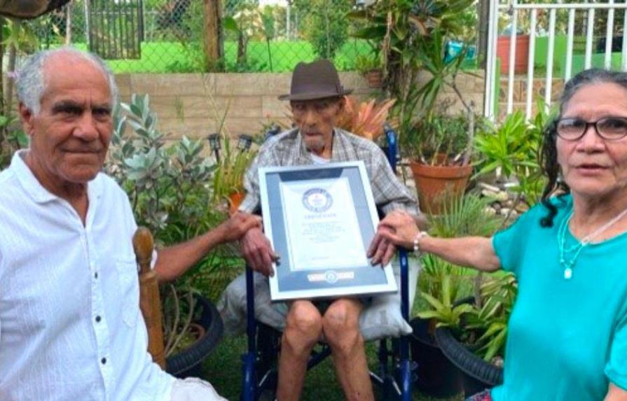 El hombre más viejo del mundo cumple 113 años