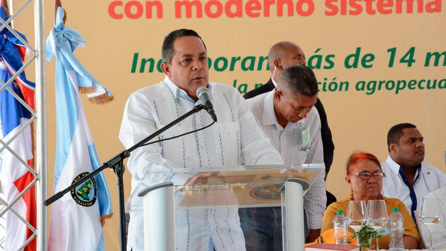 IAD entrega más de RD$90 millones a productores en todo el país