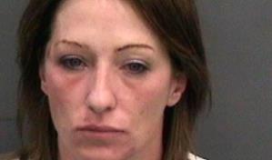 Detienen mujer cuando fabricaba una bomba en un Wallmart de Florida