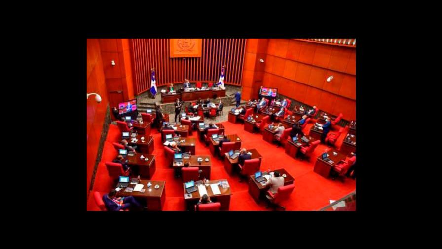 Senado trabaja en proyecto de ley para sancionar a violadores del toque de queda