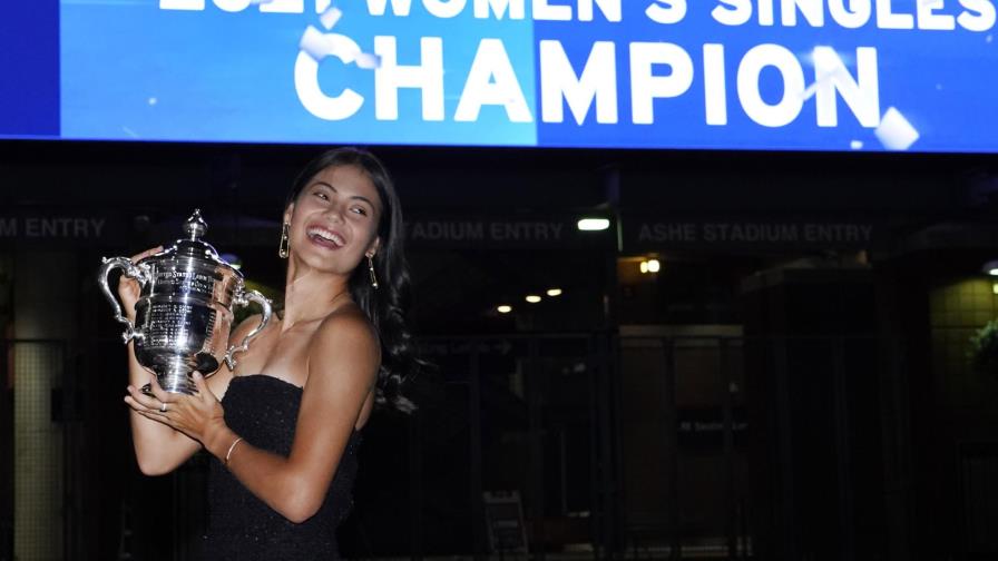 Raducanu regresa a casa tras conquistar el US Open