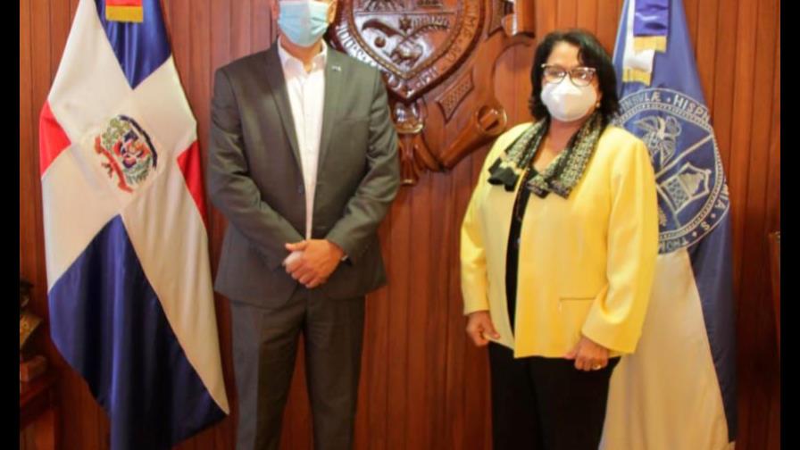 La UASD se suma al programa de extensión del ITLA