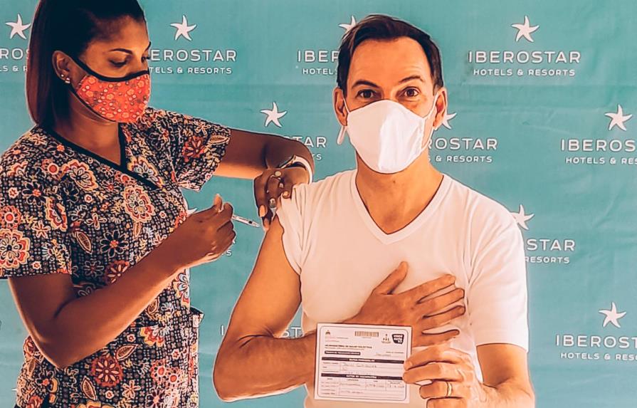 Iberostar vacuna a sus empleados en República Dominicana 