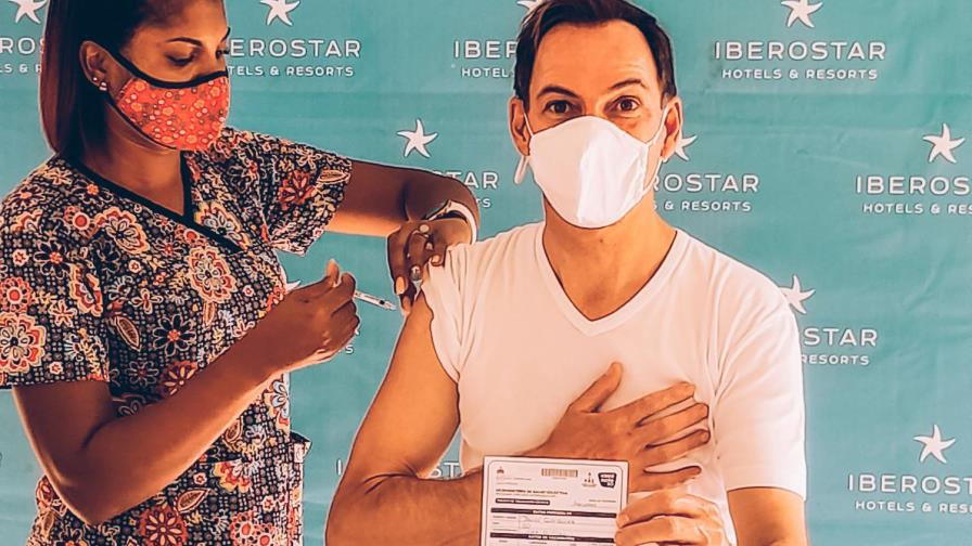 Iberostar vacuna a sus empleados en República Dominicana 