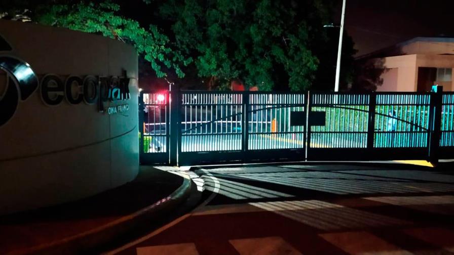 Se incendia fábrica de tabaco en Santiago 