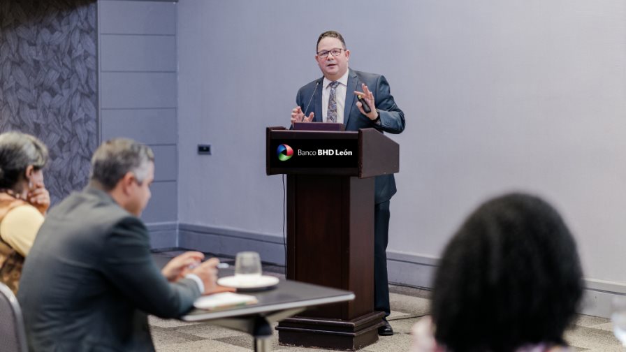 Banco BHD León orienta a sus proveedores sobre el manejo de los negocios