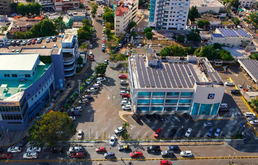 Banco Popular instala paneles solares en el 42% de sus oficinas a nivel nacional 