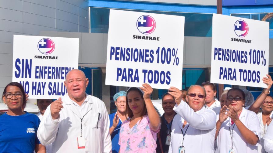 Enfermeras paralizan sus labores en hospitales de la región norte