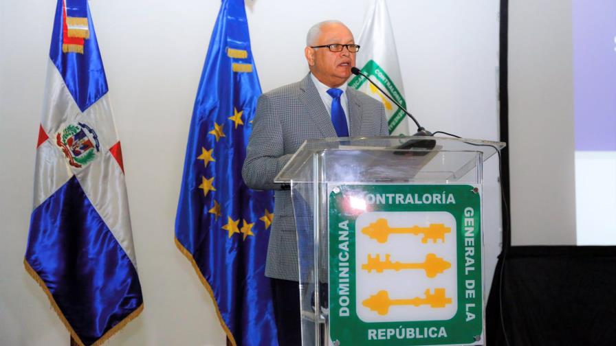 Gobierno contratará más firmas para auditar cerca de 300 instituciones del Estado Gobierno contratará más firmas para auditar cerca de 300 instituciones del Estado