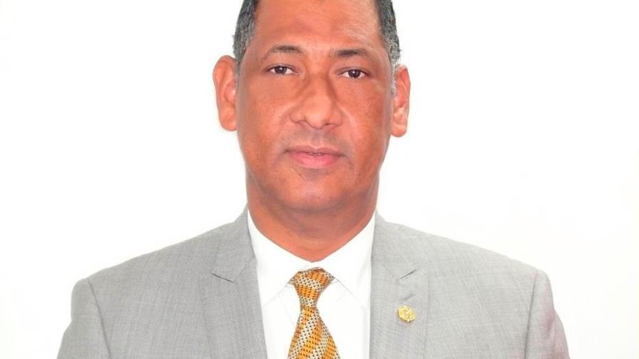 Denuncia cónsules dominicanos en Haití hacen negocios con expedición de visas