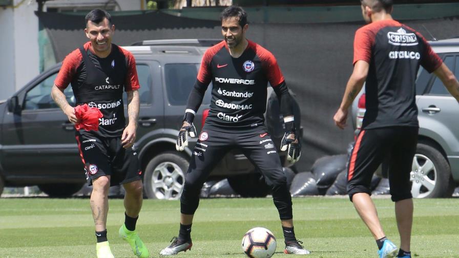 Crisis en Perú motiva negación de chilenos a jugar amistoso