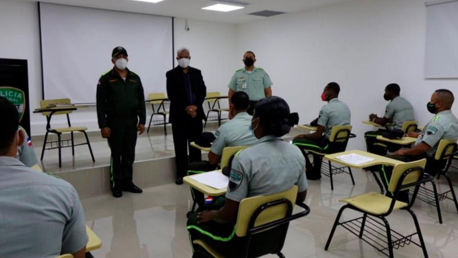 Digesett entrena policías municipales trabajarán en reorientación de calles del polígono central