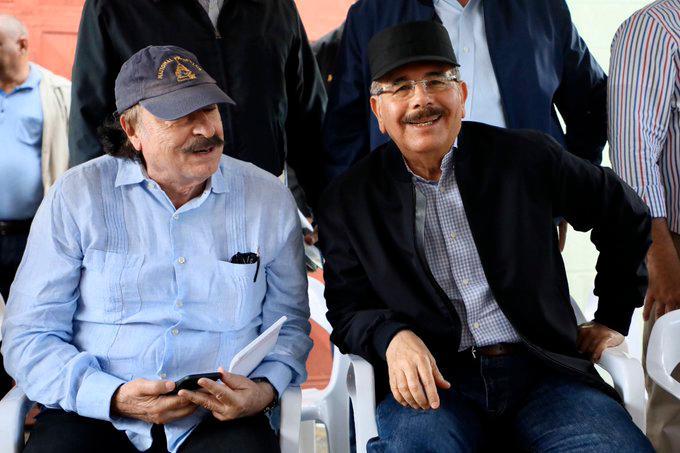 El intelectual Ignacio Ramonet acompaña al presidente Danilo Medina en su visita sorpresa 