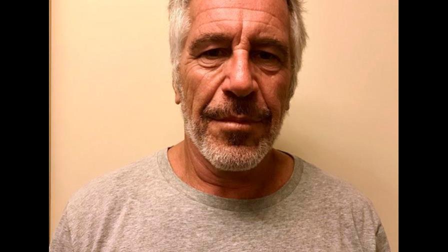 Un redactor del New York Times pidió a Epstein una donación de 30,000 dólares