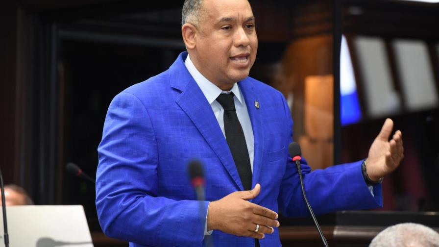 Diputado propone destinar recursos sociales de Cámara de Diputados para hacer frente al COVID-19 Diputado propone destinar recursos sociales de Cámara de Diputados para hacer frente al COVID-19