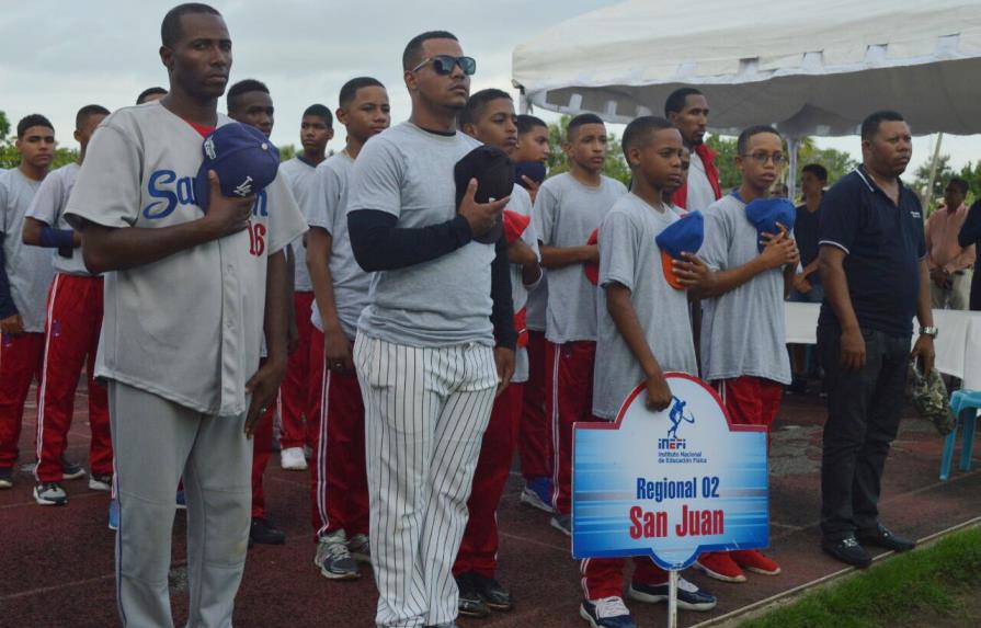 Estudiantes se disputan representación para Serie Escolar de Béisbol del Caribe