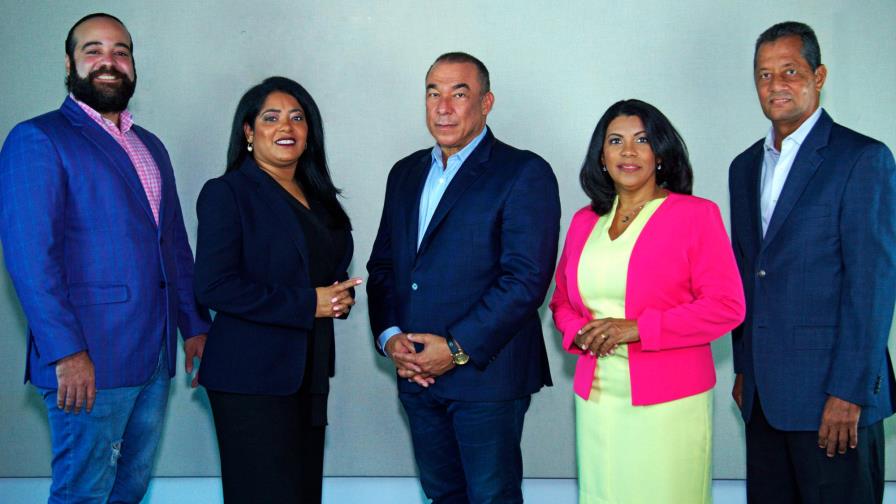 El programa radial “La Súper 7 en la Mañana”, amplía su horario e integra nuevos analistas