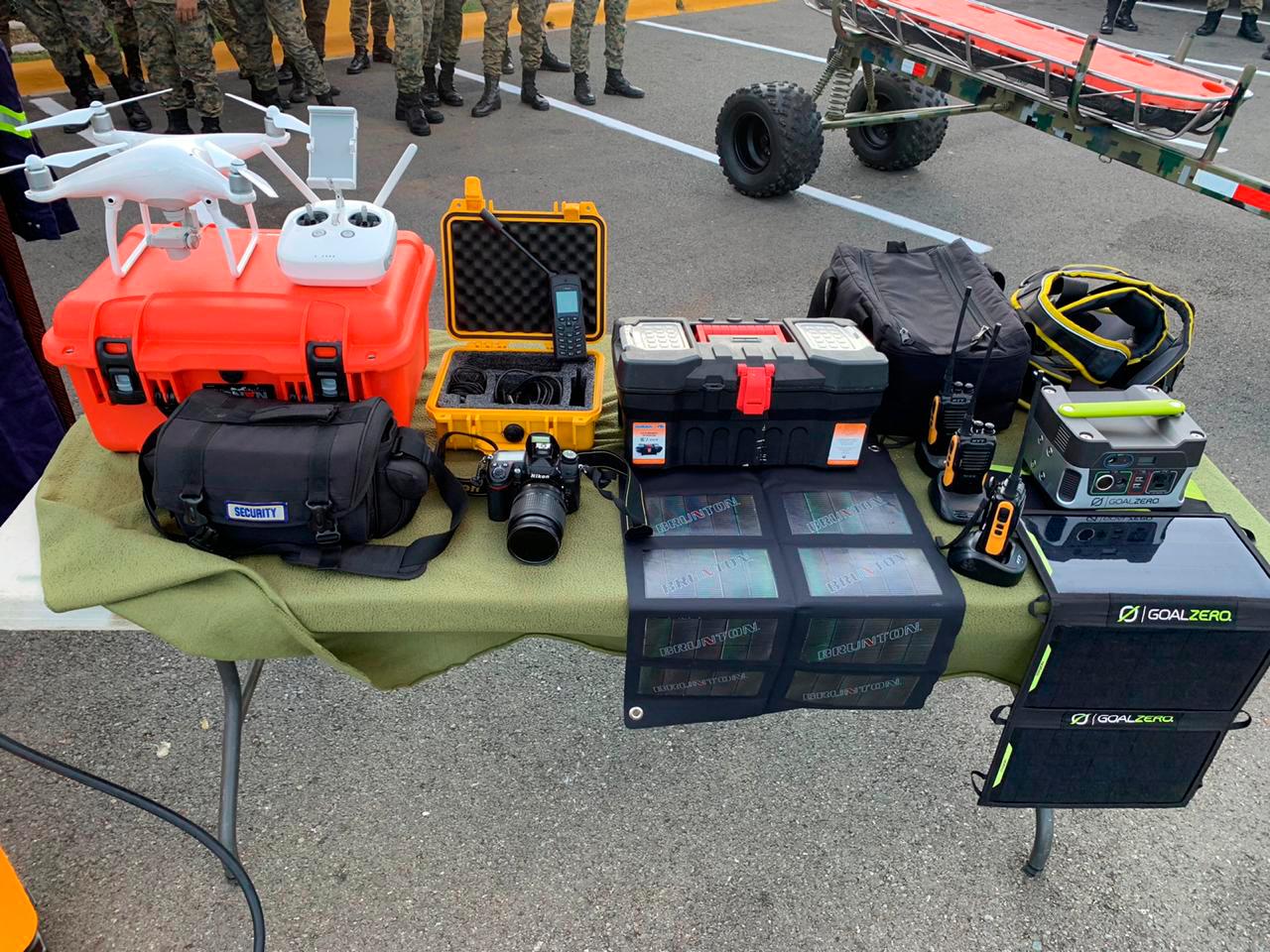 Más equipos para combatir incendios forestales.