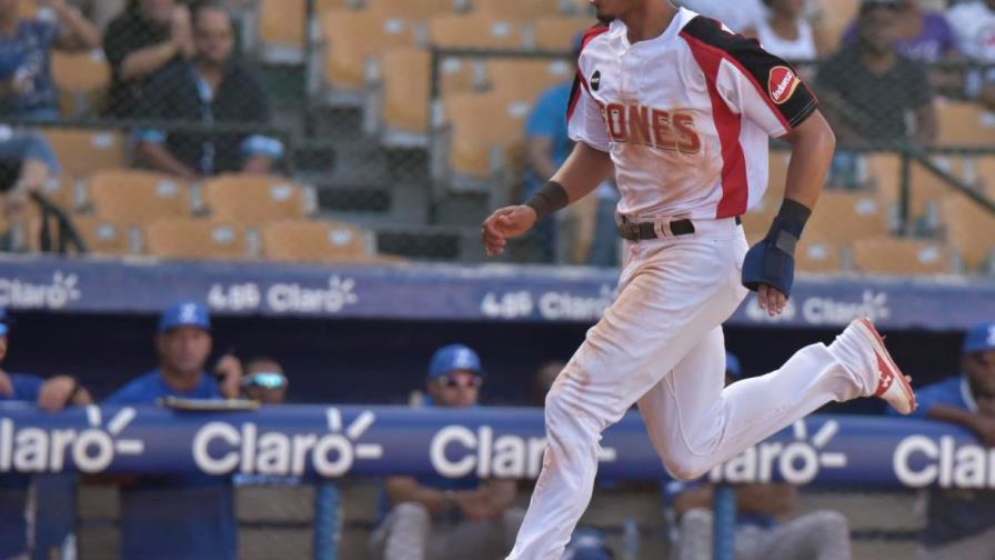 El León ruge con fuerza para su cuarta victoria sin derrotas frente a su eterno rival