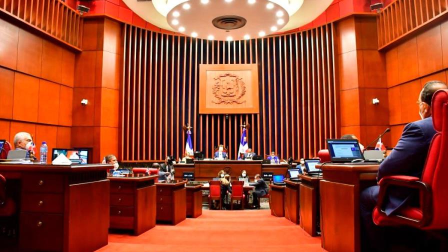 El Senado citará a pleno de la Cámara de Cuentas, investigado por corrupción