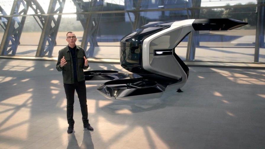 La General Motors presentó su propio auto volador