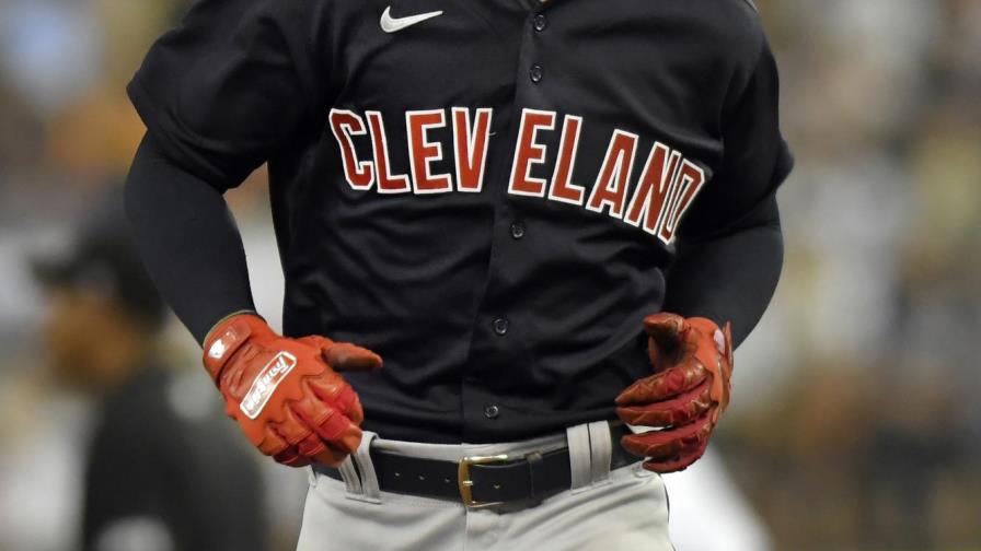 Clement pega sus primeros dos jonrones en victoria de Cleveland sobre Detroit