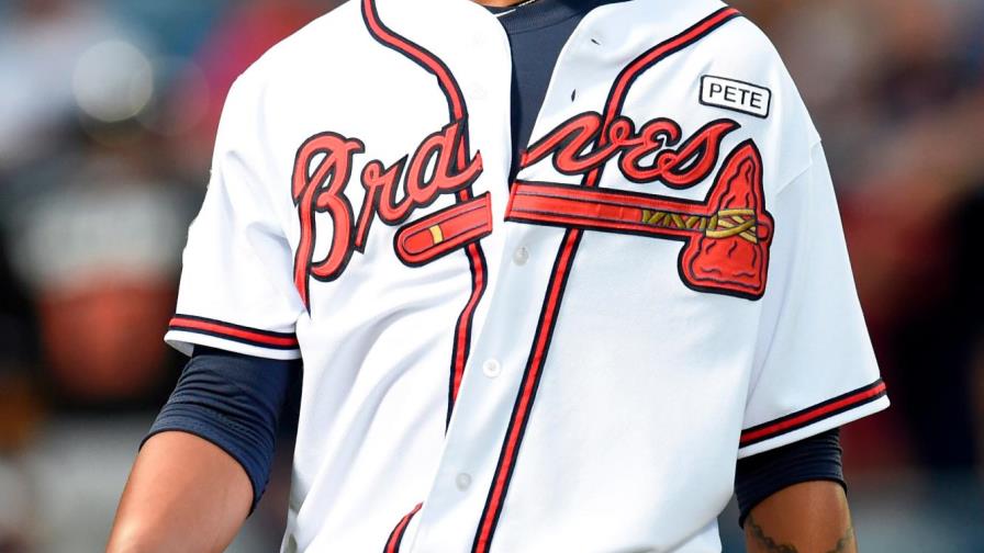 Reales suben a Ervin Santana Reales suben a Ervin Santana