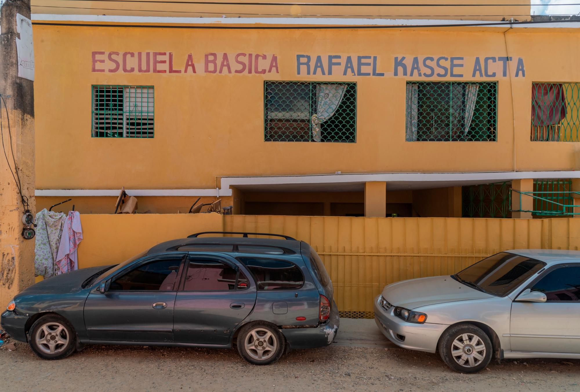 Fallada de la actual “escuela”.