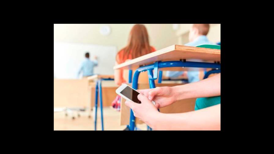 Acusan a profesor de abusar sexualmente a una alumna adolescente en San Francisco de Macorís