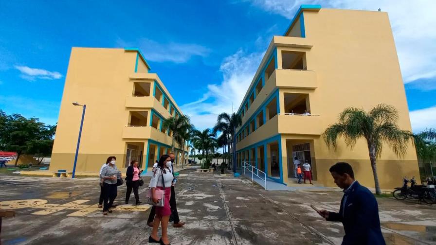 ADP dice en Higüey 72 centros educativos de 155 no empezaron el año escolar 2021-2022     