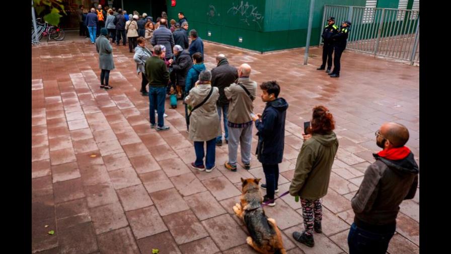PSOE gana las elecciones españolas, sube la ultraderecha, sigue incertidumbre PSOE gana las elecciones españolas, sube la ultraderecha, sigue incertidumbre