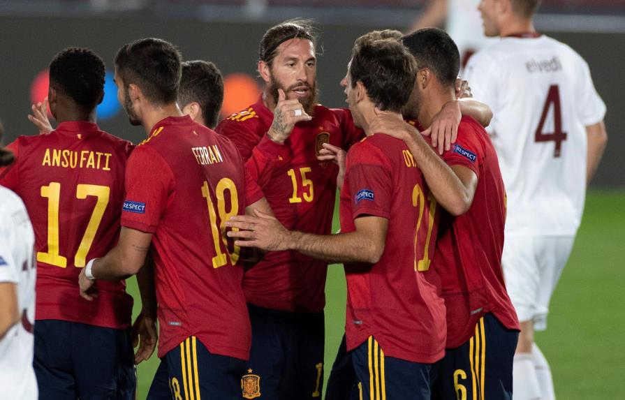 España sigue líder en su grupo de la Liga de Naciones, con Alemania al acecho