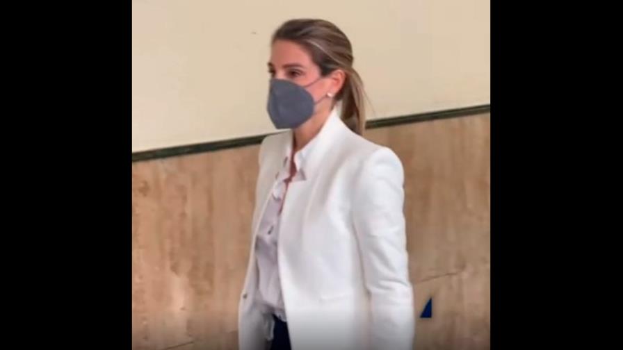 Esposa de Jean Alain acude a la audiencia de medida de coerción a implicados en Operación Medusa Esposa de Jean Alain acude a la audiencia de medida de coerción a implicados en Operación Medusa