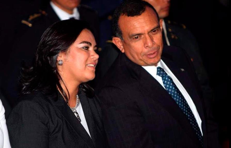 Esposa de expresidente Porfirio Lobo es declarada culpable por corrupción
