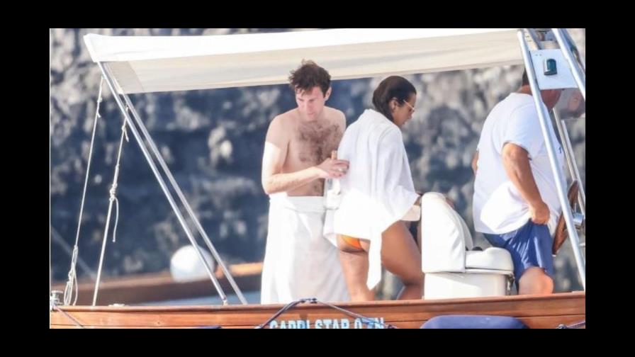 Esposo de la princesa Eugenia de Inglaterra es captado con tres modelos en un yate