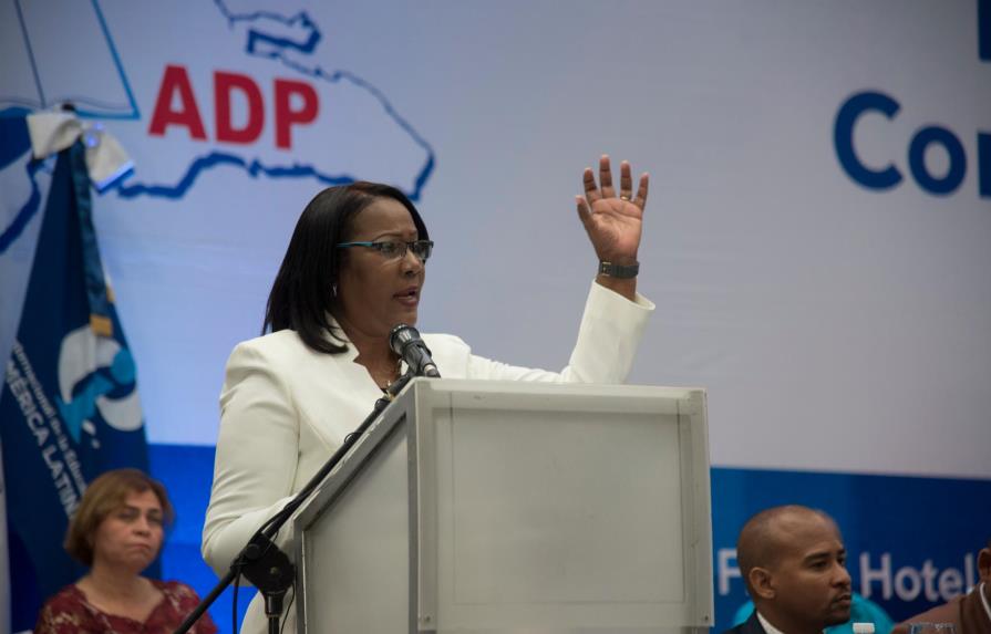 Presidenta ADP espera presupuesto Educación 2019 se incline más hacia la escuela