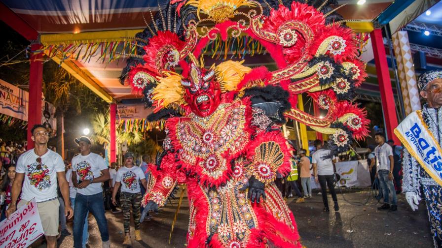 Desfile del Carnaval será este domingo en el Malecón de Santo Domingo Desfile del Carnaval será este domingo en el Malecón de Santo Domingo
