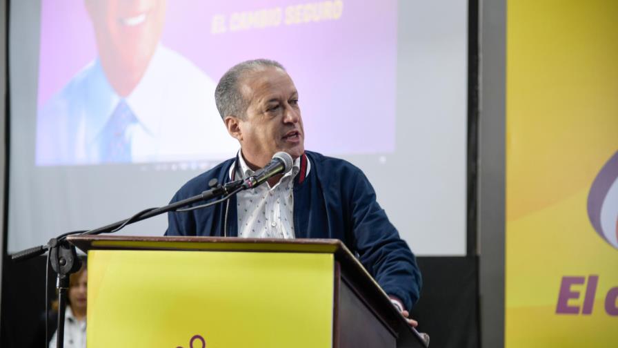 Reinaldo exhorta a candidatos del PLD a seguir la línea de trabajo