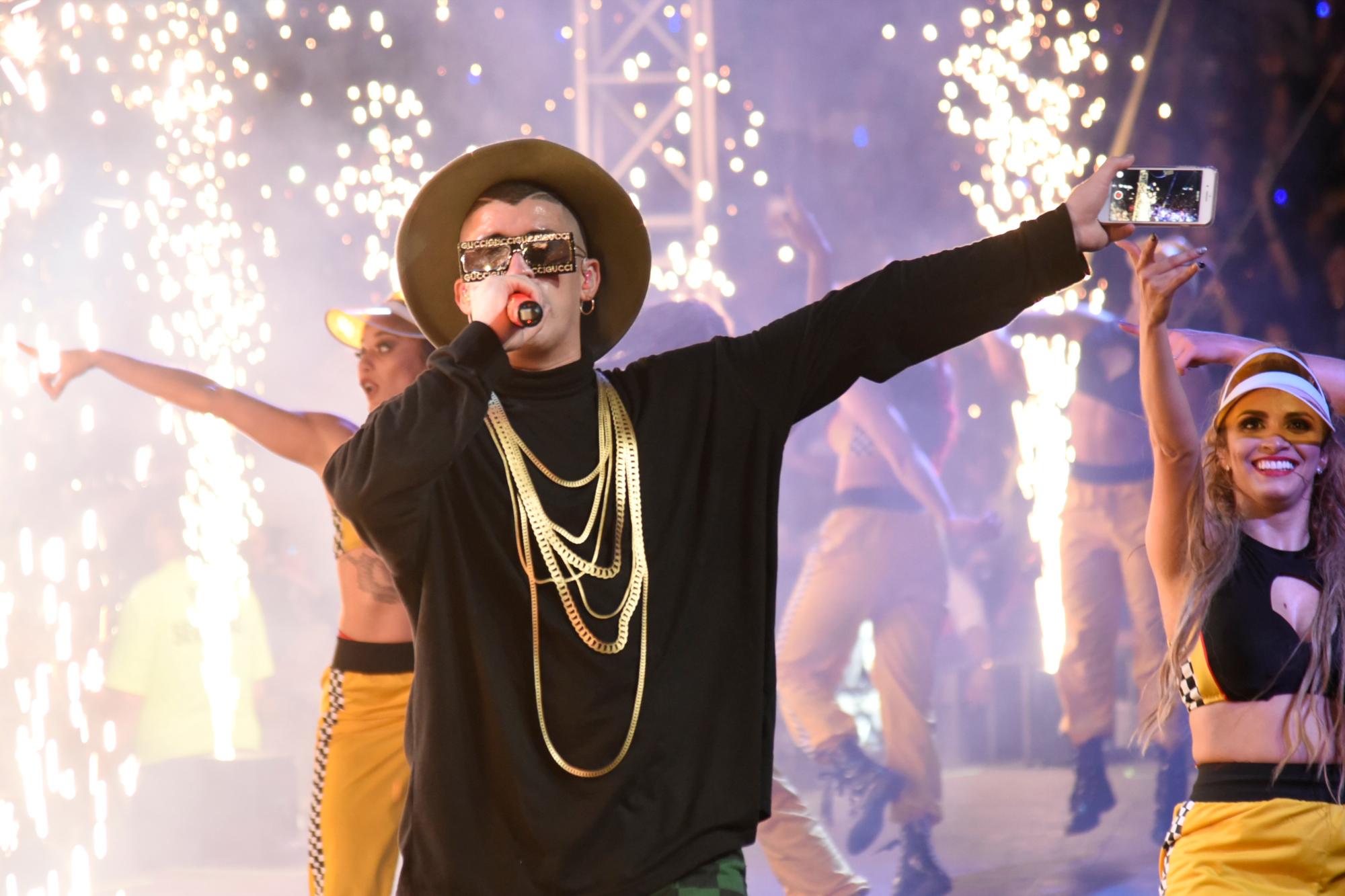 Bad Bunny regresó al escenario para cantar con Daddy Yankee  (Ricardo Hernández)