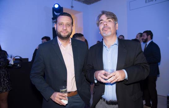 Iqos presenta nuevas opciones para los fumadores adultos