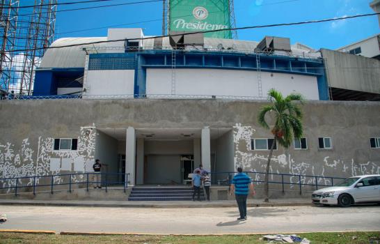 ¿Estará listo a tiempo el Estadio Quisqueya?