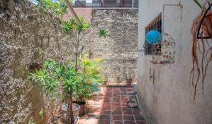 Moradores de Arroyo Hondo Viejo denuncian mal olor 