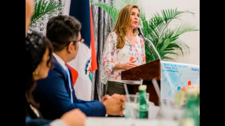 Carolina Mejía: “La ciudad necesita que generemos más soluciones” Carolina Mejía: “La ciudad necesita que generemos más soluciones”