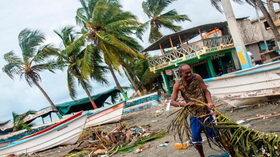 Los estragos de la tormenta tropical Elsa a su paso por República Dominicana 