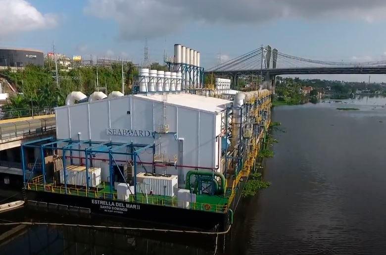Academia de Ciencias cree “extenso” plazo de dos años para retiro de barcazas del río Ozama 